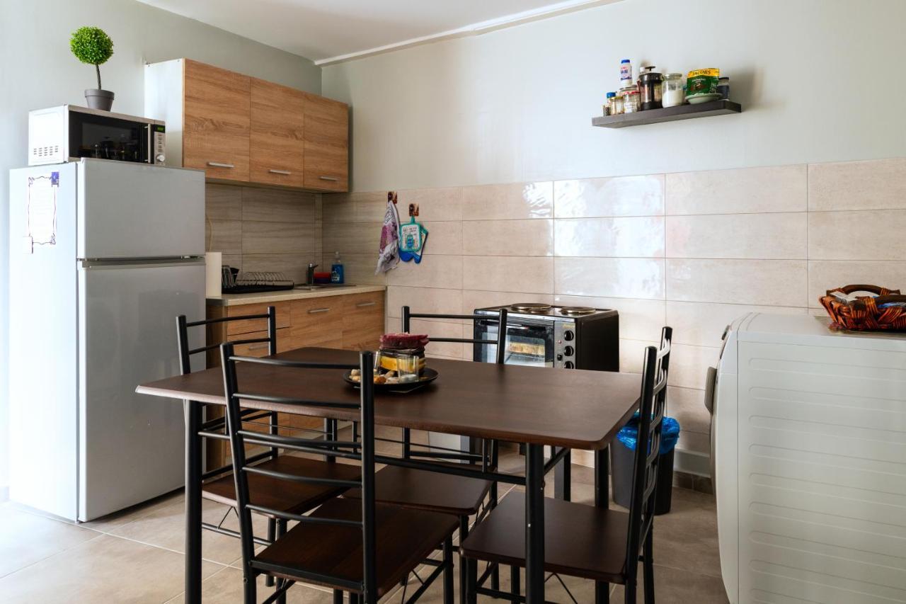 Syntagma Metro St. 2 Bedrooms 6 Pers. Flat By Mps Athena Bagian luar foto